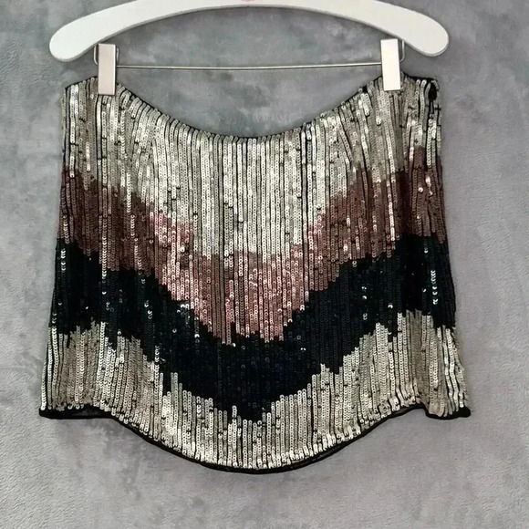 Blu Moon Zig Zag Sequin Mini Skirt Size Small $220 Disco Party - Picture 4 of 11